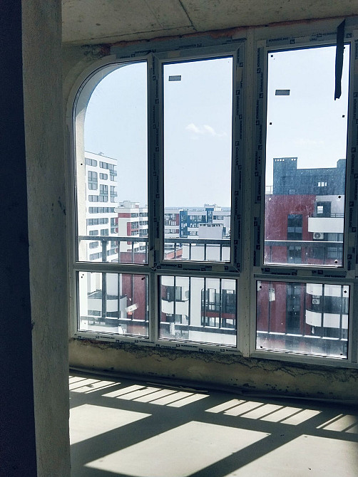 2к, здана секція.Дуже світла, панорамні вікна, вул Трускавецька Львов - изображение 1