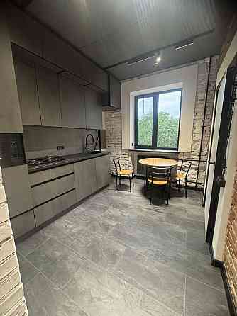 Продам квартиру в центрі міста! Хазяїн! Житомир