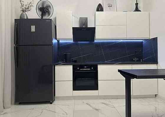 Студія + окрема спальня на вул Урлівська 16/37 ! Низький поверх ! Київ