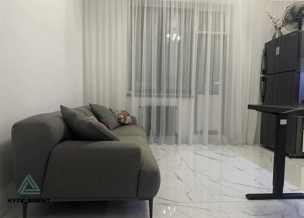 Студія + окрема спальня на вул Урлівська 16/37 ! Низький поверх ! Київ - зображення 6