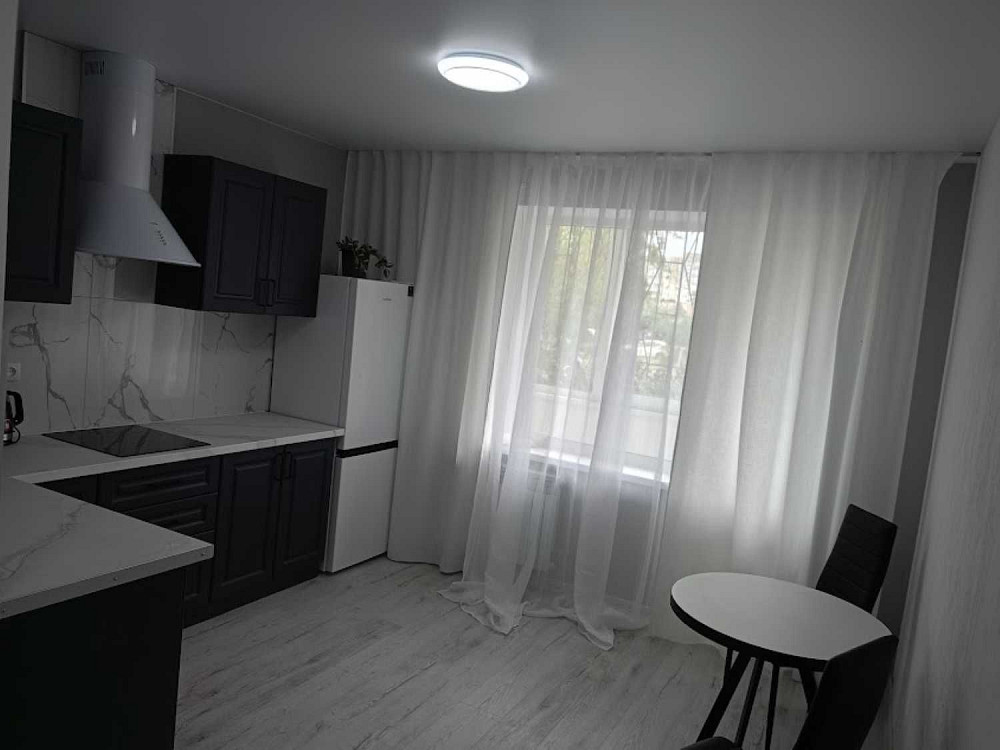 Продаж. Оболонський пр-т, 34-а, велика 1кімнатна з ремонтом Київ - зображення 2