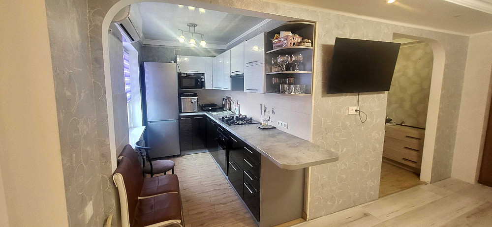 Продаж з ЄВРОРЕМОНТОМ 2-х к.кв. вул. Нижньодніпровська буд. 2А. Запорожье - изображение 4