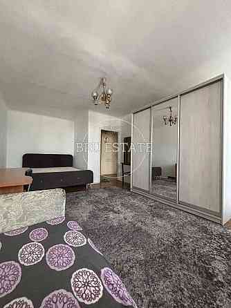 Продам 1к квартиру Русанівка Березняки Русанівська наб Київ