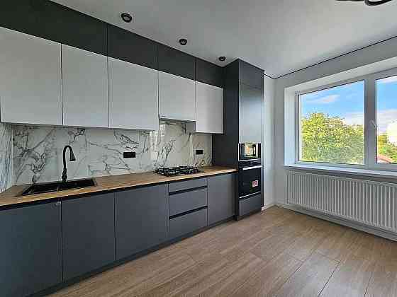 1 кім квартира з ремонтом, елітний район Івано-Франківськ