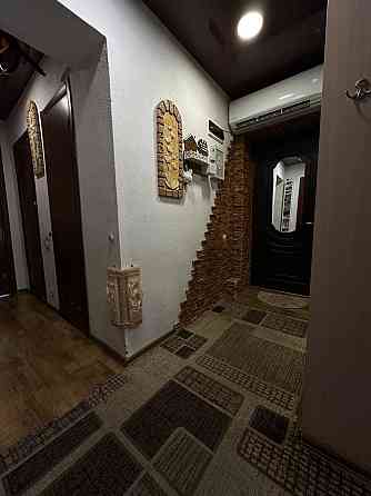 Продам хорошенькую 3 х комнатную квартиру в Безлюдовке Безлюдовка