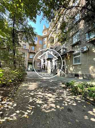 A12 Надійна 2-х кім квартира Сталінка в ближньому центрі Львов