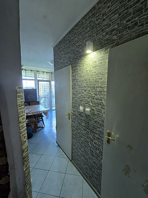 Оренда 2-км.Вул. 8-Березня Ужгород - зображення 7