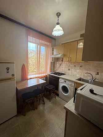 Оренда квартири довтотривало Киев