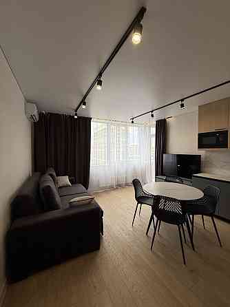 ЖК 2 Варшавський 2 кімнати + студія Олександра Олеся 9А є укриття Киев