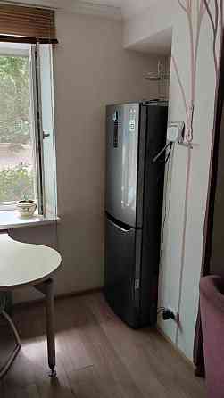 Здам 2 кімнати з 4 у квартирі,жити з власницею,яка на кріслі колісному Илларионово