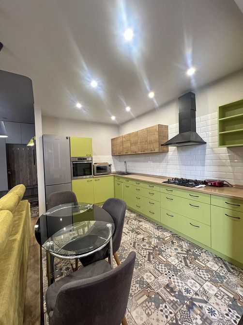 Оренда 2кім з великою кухнею вітальнею ЖК СОФІЯ КЛУБНИЙ Софиевская Борщаговка - изображение 5