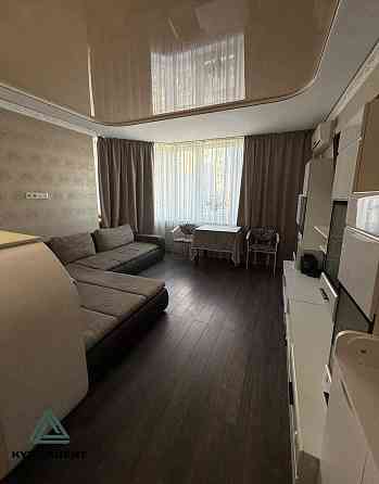 Низький поверх ! Студія + окрема спальня 53 м2 на вул Драгоманова 4а ! Київ