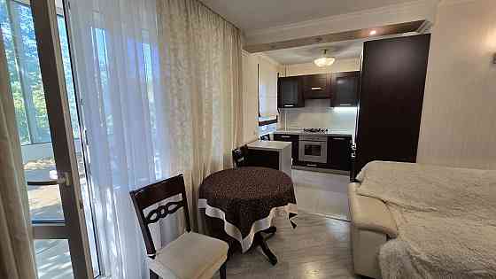 Продаж  3 кімнатна  студія з ремонтом вулиця Паркова Николаев