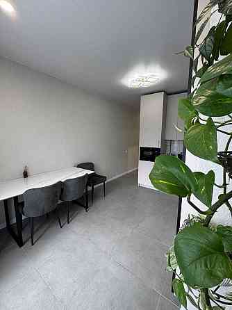 Квартира з видом на парк Центральний, двокімнатна, з газом Ирпень