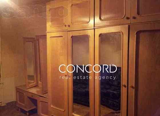 Метро Дарниця, Чернігівська. Продам 2к Юності вул., 4 Київ