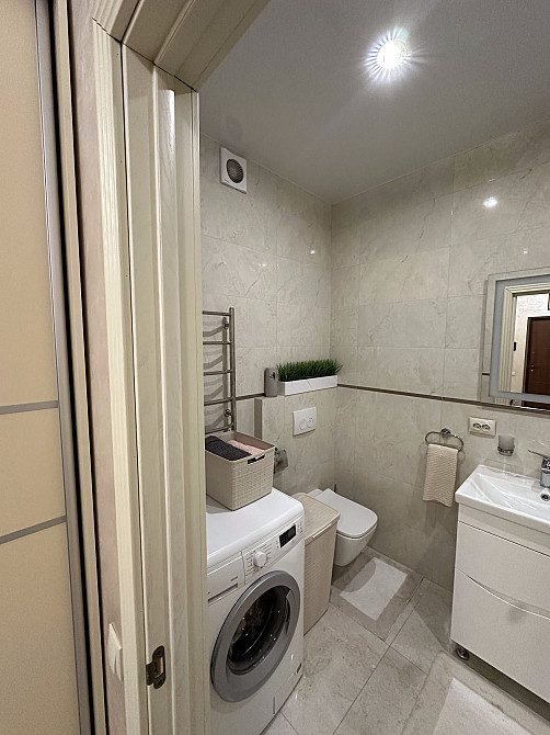 Простора 1-кім квартира в жк бізнес класу з ремонтом А12 Львов - изображение 8