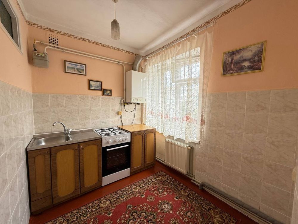 4-кімн. квартира, р-н Покровського собору, поруч з центром Ровно - изображение 1