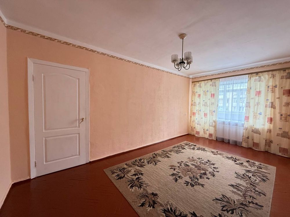 4-кімн. квартира, р-н Покровського собору, поруч з центром Ровно - изображение 2