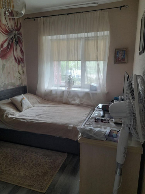 Однокімнатна квартира з хорошим ремонтом ! Немішаєве - зображення 1