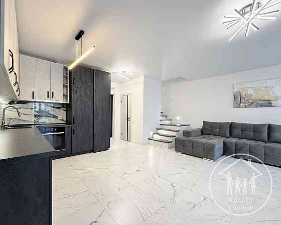 Продам 2к дворівневу квартиру з терасою!Кульпарківська 93!Парус! Львов