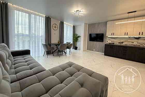 Продам 2к дворівневу квартиру з терасою!Кульпарківська 93!Парус! Львов