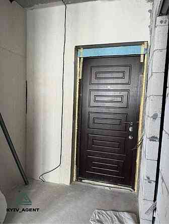 Продаж  1к 42 м2 квартира в ЖК Лебединий ! Низький поверх ! ПАРКІНГ Київ