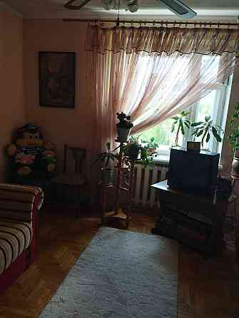 4-кімнатна квартира, центр Рівного,  чешка, 81.5 м², власник Ровно