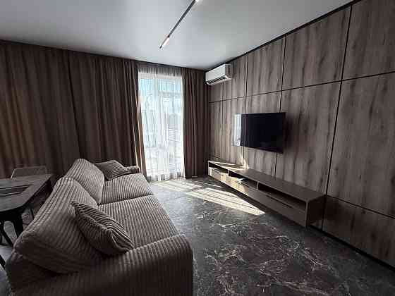 Сдается просторная студия с верандой в «комфорт сити лагуна» Днепр