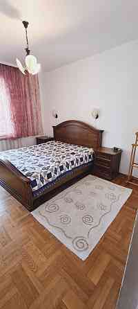 Простора двоповерхова трьохкімнатна квартира Ревуцького 5 Киев