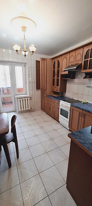 Простора двоповерхова трьохкімнатна квартира Ревуцького 5 Київ - зображення 7