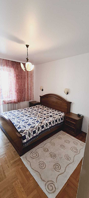 Простора двоповерхова трьохкімнатна квартира Ревуцького 5 Київ - зображення 5