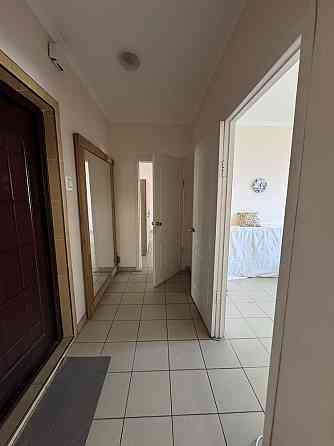 2к квартира 5хв пішки м.Позняки Киев