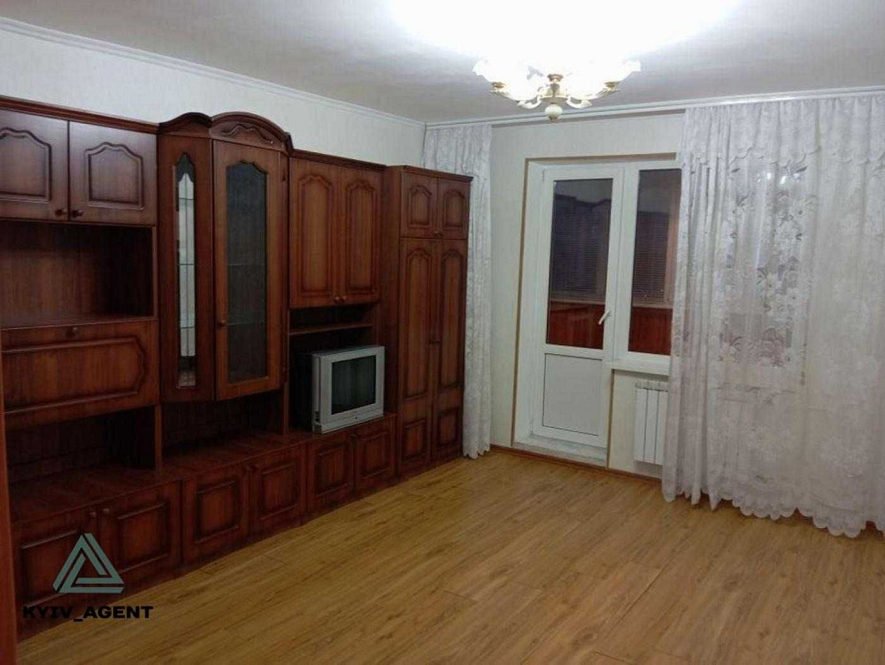 Готові до швидкого продажу ! Квартира 48 м2 на пр-т Григоренка Петра Київ - зображення 3