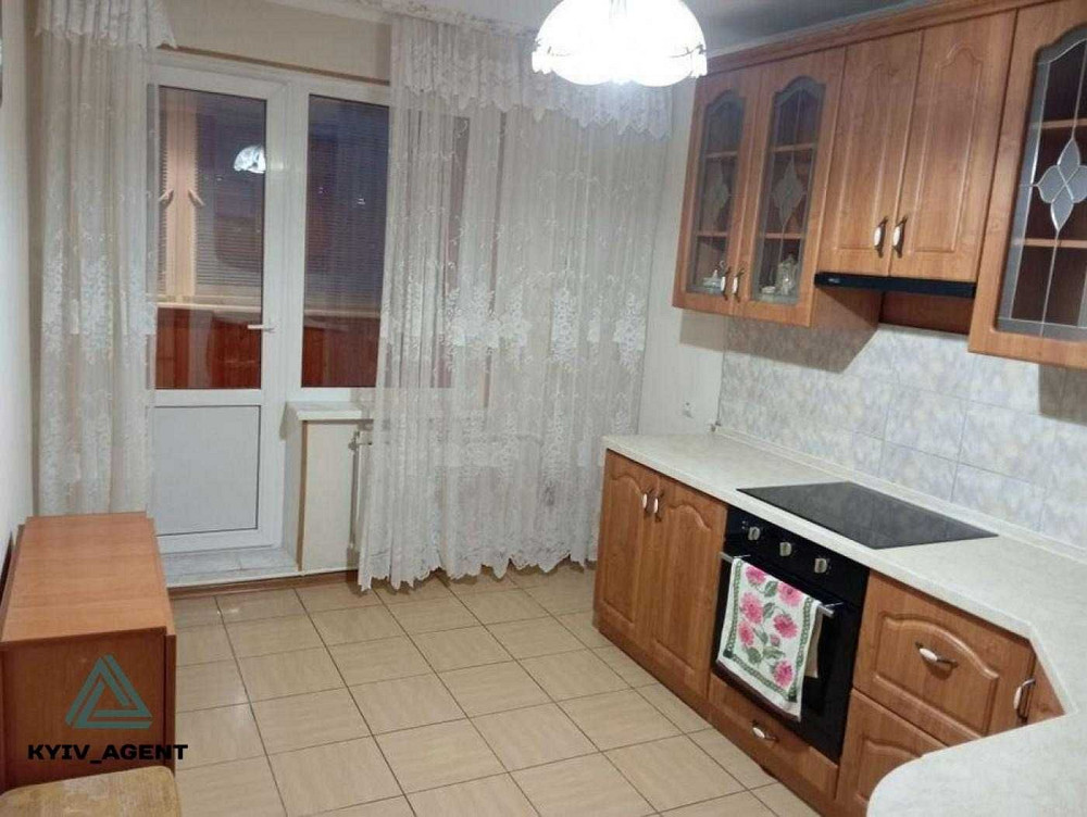 Готові до швидкого продажу ! Квартира 48 м2 на пр-т Григоренка Петра Київ - зображення 1