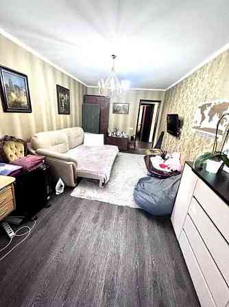 Продам 2-ком. квартиру м.Индустриальная Харьков