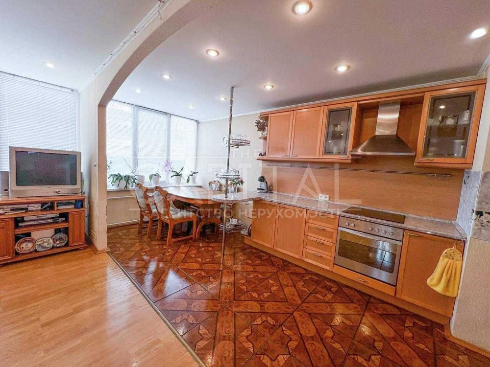 Продаж квартири 96 м2, 5 поверх, Оболонь, вул. Володимира Івасюка Київ - зображення 1