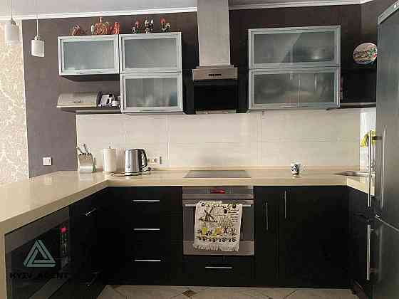 Видова Євро-двушка 58 м2 на вул Пчілки Олени 6  !генератор ! Київ