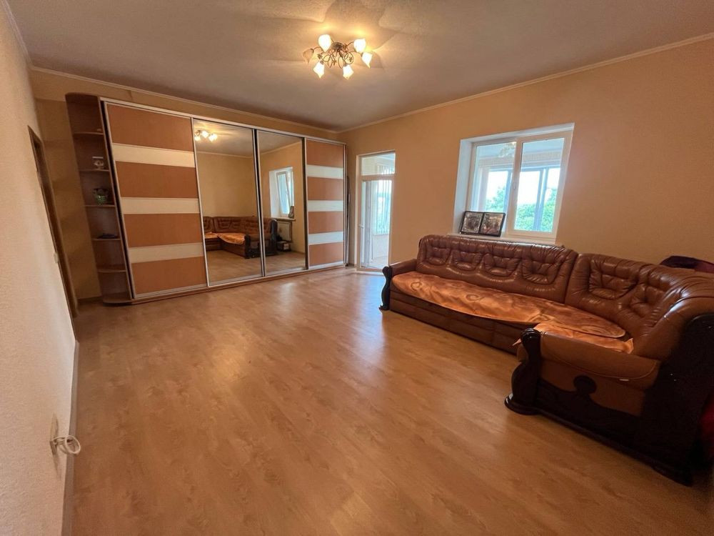 Рожни.Продам 2к квартиру 80м2 з облаштованим балконом. Рожни - зображення 2