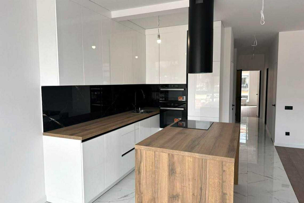 продаж 3-кім. квартири в новобудові Брюховичі Брюховичі - зображення 1