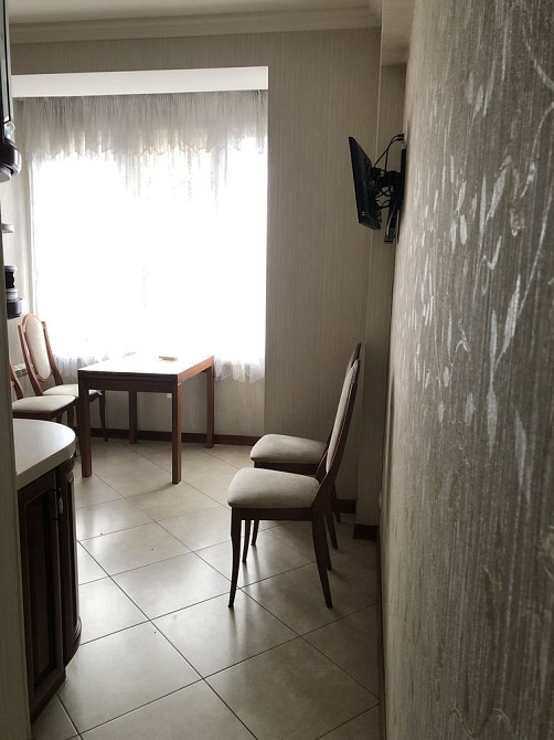 Печерський Оренда 2 квартиру Метро Зверинецька Київ - зображення 1