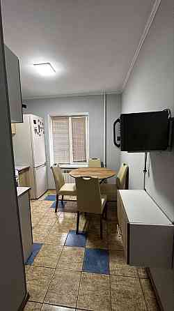 Здам 2-кім квартиру Радужний масив вул Радужна Киев