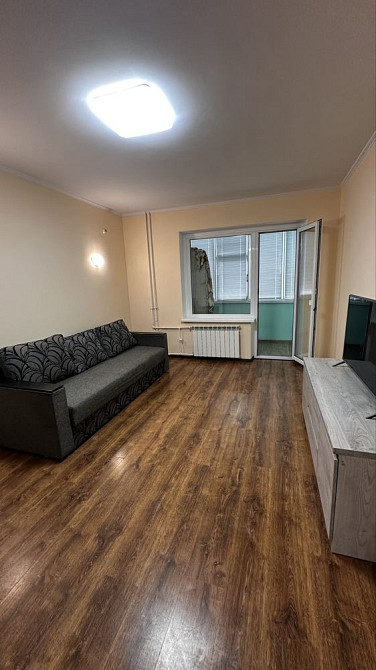 Здам 2-кім квартиру Радужний масив вул Радужна Киев - изображение 4