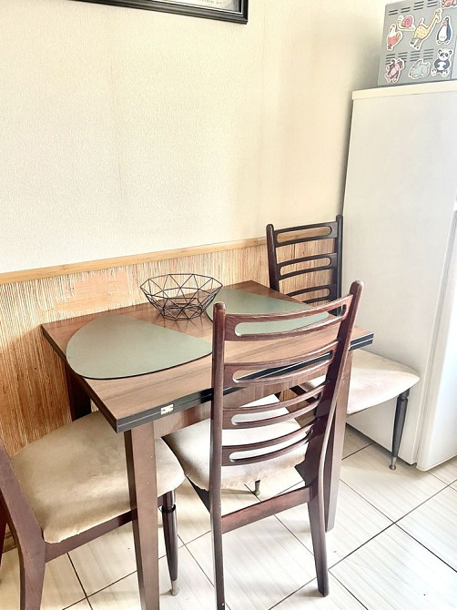 Аренда.  Двокімнатна 65м2 з ремонтом біля метро. Київ - зображення 4