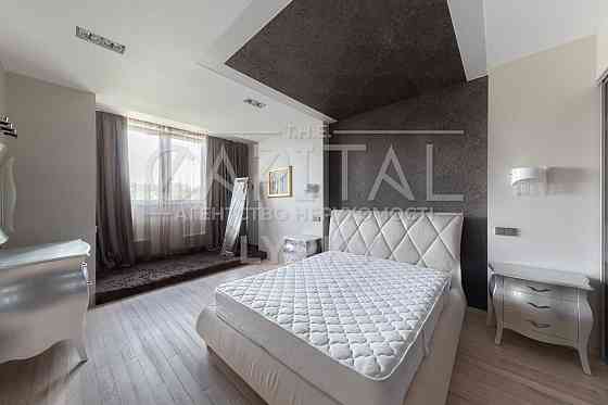 Чудова 4 кімнатна 220 м2 в ЖК Новопечерьскі Липки Киев