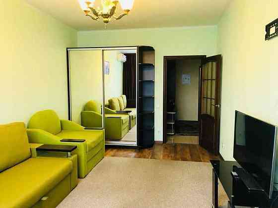 1к видова 52м євроремонт Паркові Озера Воскресенська 14е будинок 2015р Киев