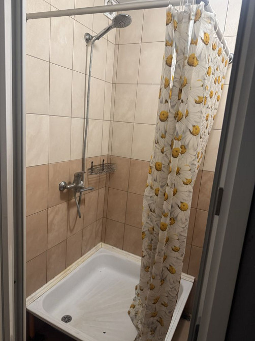 Здам 1к.кв.(комунальна/гуртожиток). Ціна вказана разом з комун. Буча - зображення 3