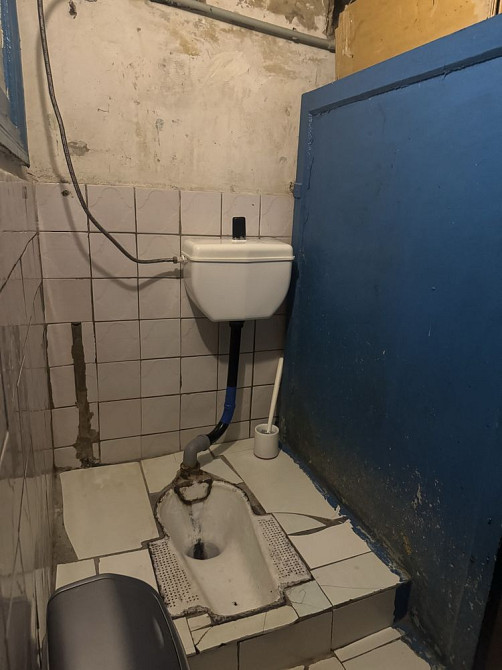 Здам 1к.кв.(комунальна/гуртожиток). Ціна вказана разом з комун. Буча - зображення 4