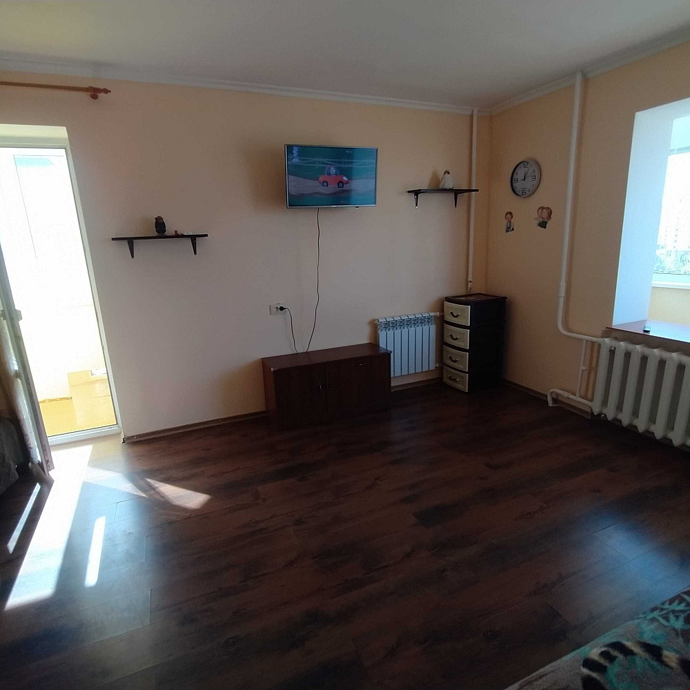 Сдам свою 1 ком. квартиру с видом на море на круглый год. Пивденное (Харьковский обл.) - изображение 5