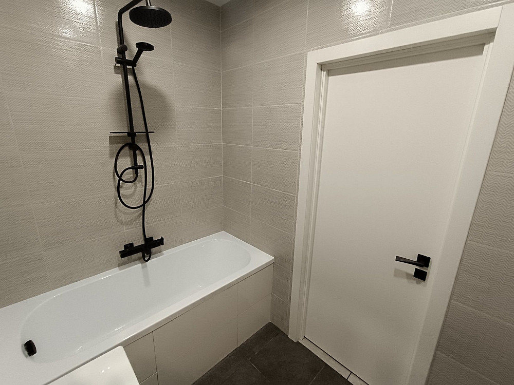 Квартира з РЕМОНТОМ, меблі та техніка. Інвестиція або власне житло Софиевская Борщаговка - изображение 2