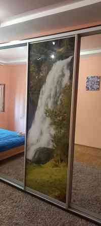 Продам 3ёх.к.кв Сталинка  Центр 2/4 72м² + гараж Кам`янське (Запорізька обл.)